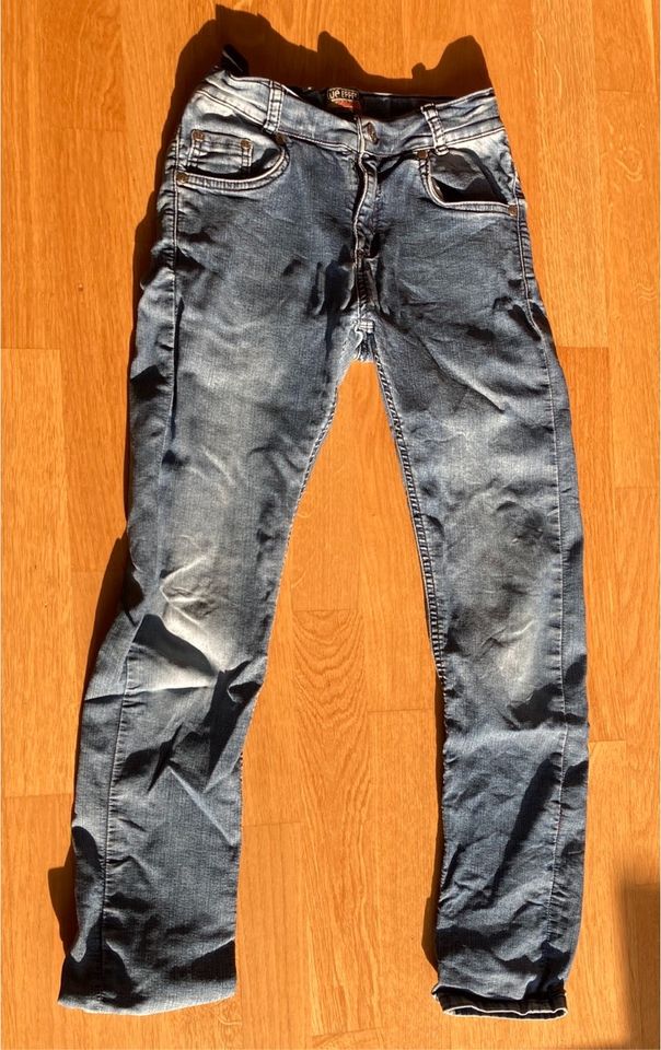 Jungen Jeans von Blue Effect Größe 146 in Stuttgart