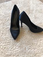 High Heels Absatzschuhe Satin dunkel blau Wuppertal - Barmen Vorschau