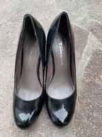 Tamaris Pumps schwarz lack Gr. 40 und beige Bayern - Wehringen Vorschau