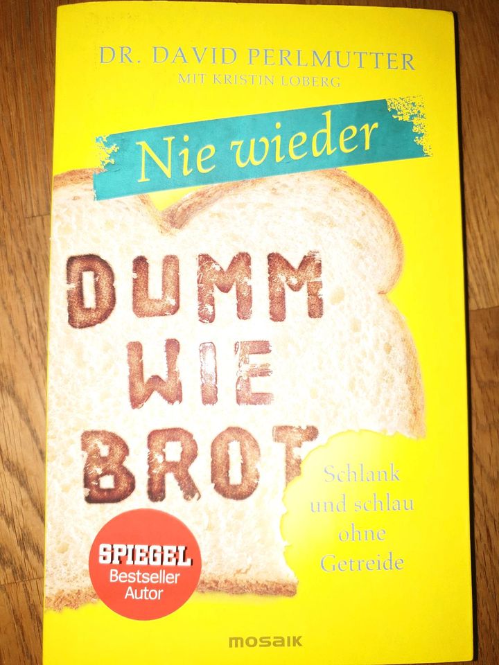 Buch Dumm wie Brot Perlmutter in Kiel