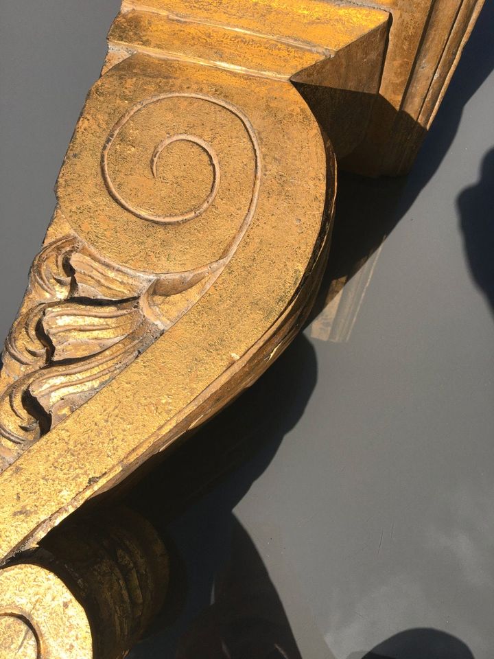 2 mal XL Wandkonsole / Podest Regal im Barock Stil, Farbe : gold in Darmstadt