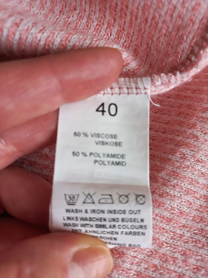 WIE NEU Tredy Strickkleid Mini Gr. 40 in Gießen