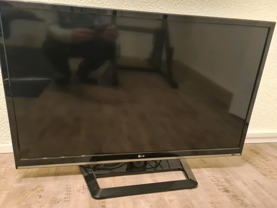LG LED TV  Modell 42LS5600 in Kamp-Lintfort
