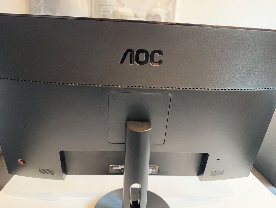 AOC 27 Zoll Gaming Monitor G 2790VXA in Kürten