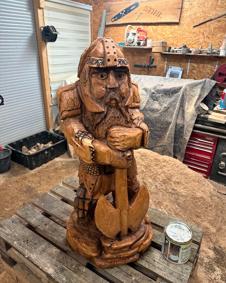 Zwerg, Gimli, Herr der Ringe, Carving, Motorsägenkunst in Reutlingen