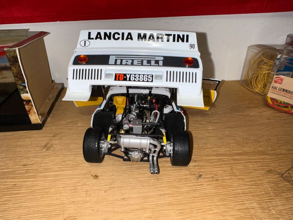 W. Röhrl 1983 Monte Carlo Lancia 037 Rally 1:18 Modellauto Kyosho in Nürnberg (Mittelfr)