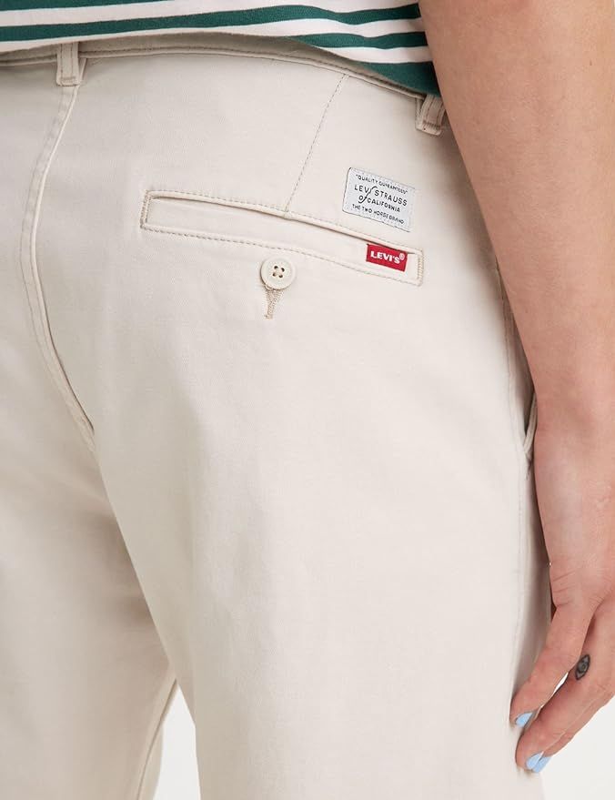 Levi's Herren XX Chino Sandard II Hose, 31W 32L, Größe M in Duisburg