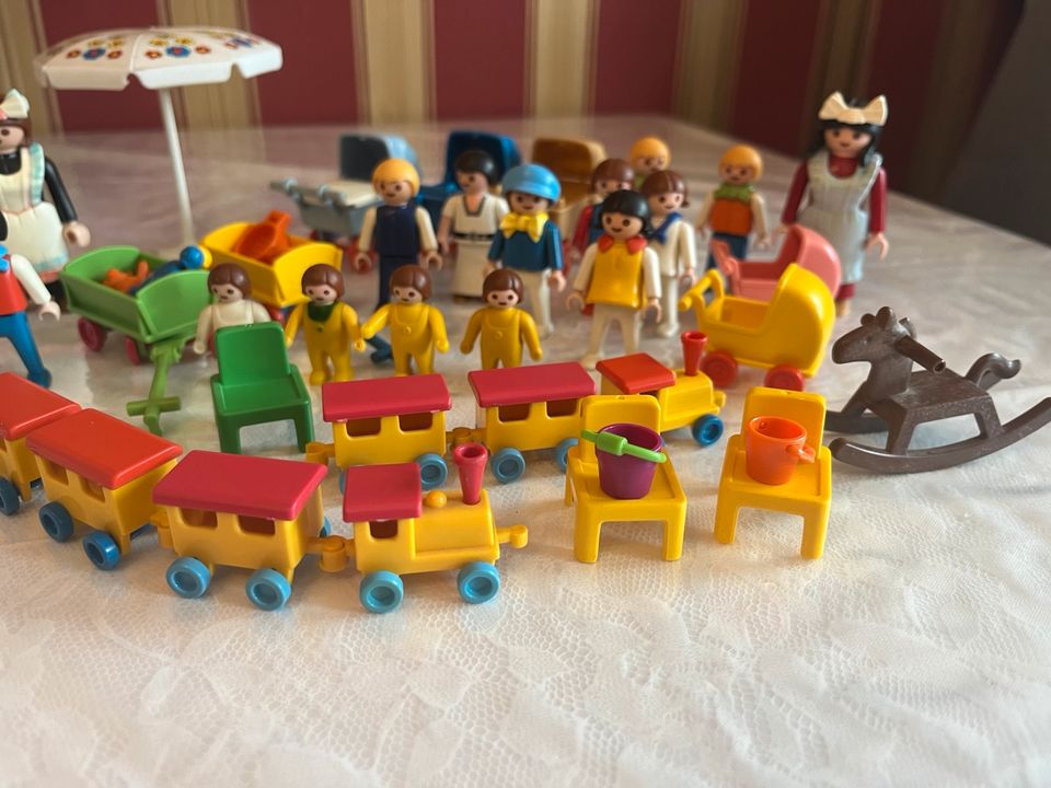 Playmobil Kinder Figuren und Zubehör in Brigachtal