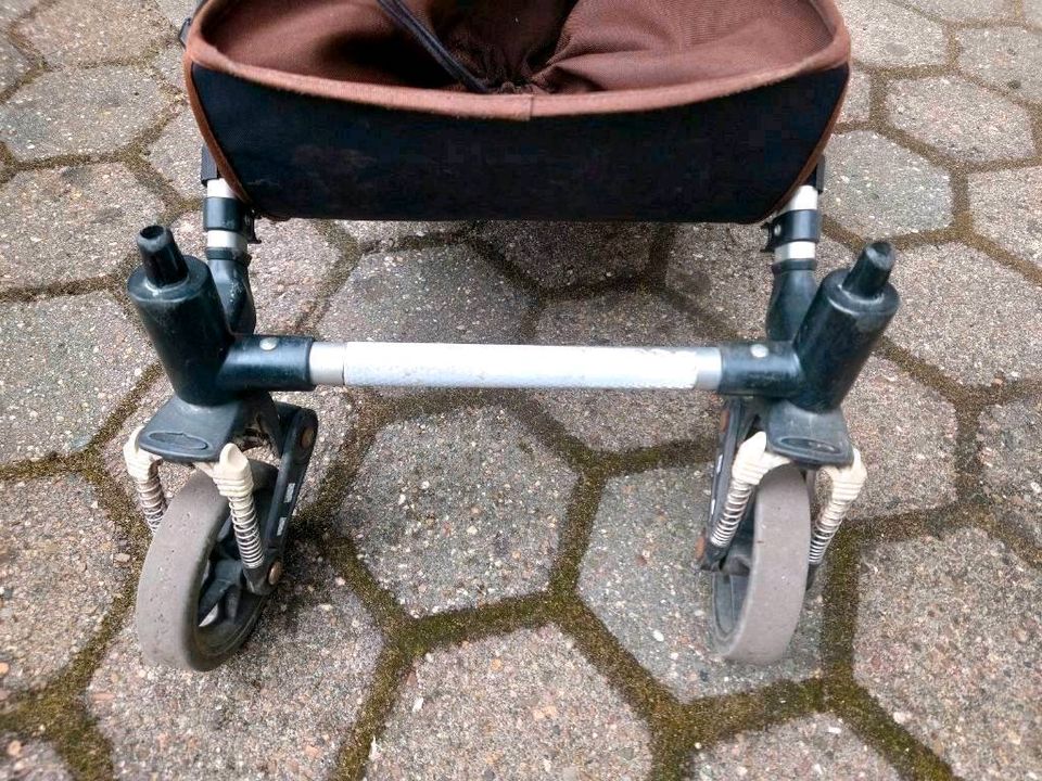 Kinderwagen Bugaboo Cameleon, Sportwagen, Babywanne, UV-Schutz in Osnabrück