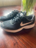 Nike Sportschuhe Turnschuhe gr 36.5 Top Nordrhein-Westfalen - Marl Vorschau