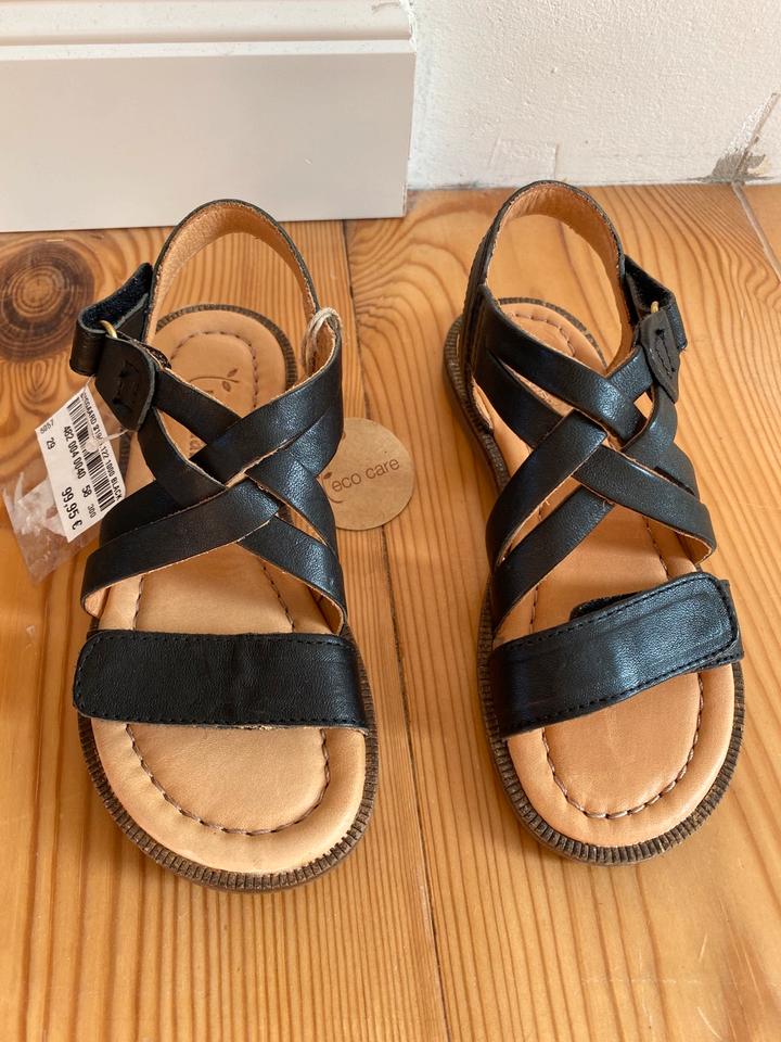 Neu: Bisgaard Clea Sandalen für Mädchen schwarz Leder 29 in Horst (Holstein)