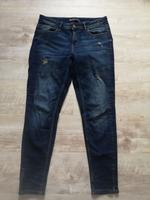 Zara Jeans dunkles blau used Optik Reißverschluss am Bein Gr.38 Bayern - Ebermannstadt Vorschau