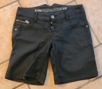Verkaufe eine kurze Hose von Timezone Gr. 27 Bayern - Alzenau Vorschau
