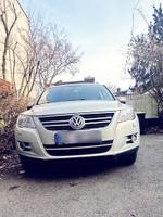 2010 Volkswagen Tiguan ❗️ 2 HAND ❗️ Frankfurt am Main - Niederursel Vorschau