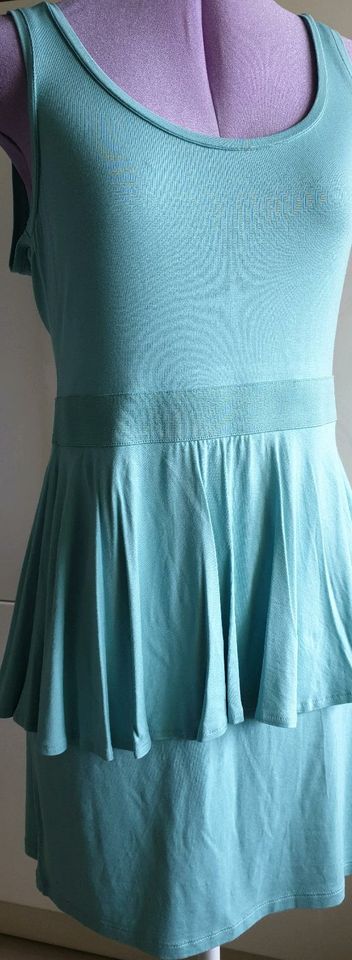 Damenkleid- Strandkleid,  H + M in Eitorf