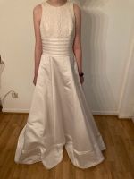 Brautkleid Hochzeit Kleid Lohrengel Schleppe abnehmbar Größe 36 Hessen - Eschborn Vorschau