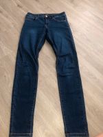 Vero Moda Jeans S/34 Mecklenburg-Vorpommern - Stralsund Vorschau