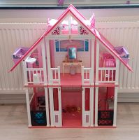 Barbie Wohnhaus Haus mit Zubehör Saarland - Nalbach Vorschau