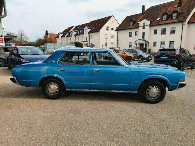 Abbildung des Autos Toyota Crown Oldtimer 6 …