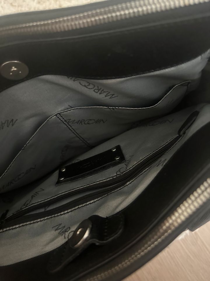 Marc Cain Tasche Handtasche schwarz Silber bag in Düsseldorf