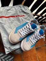 PRADA Sneaker grau blau Gr 7 wie neu Nordrhein-Westfalen - Bocholt Vorschau