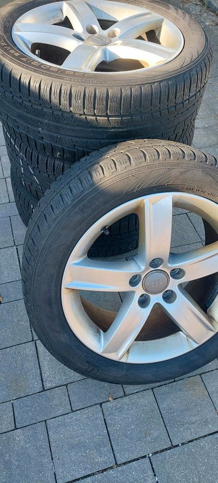 Ein Satz Audi A4 Alu-Felgen 17 Zoll, MS Reifen 5 mm 225/50/R17 in Ebermannsdorf