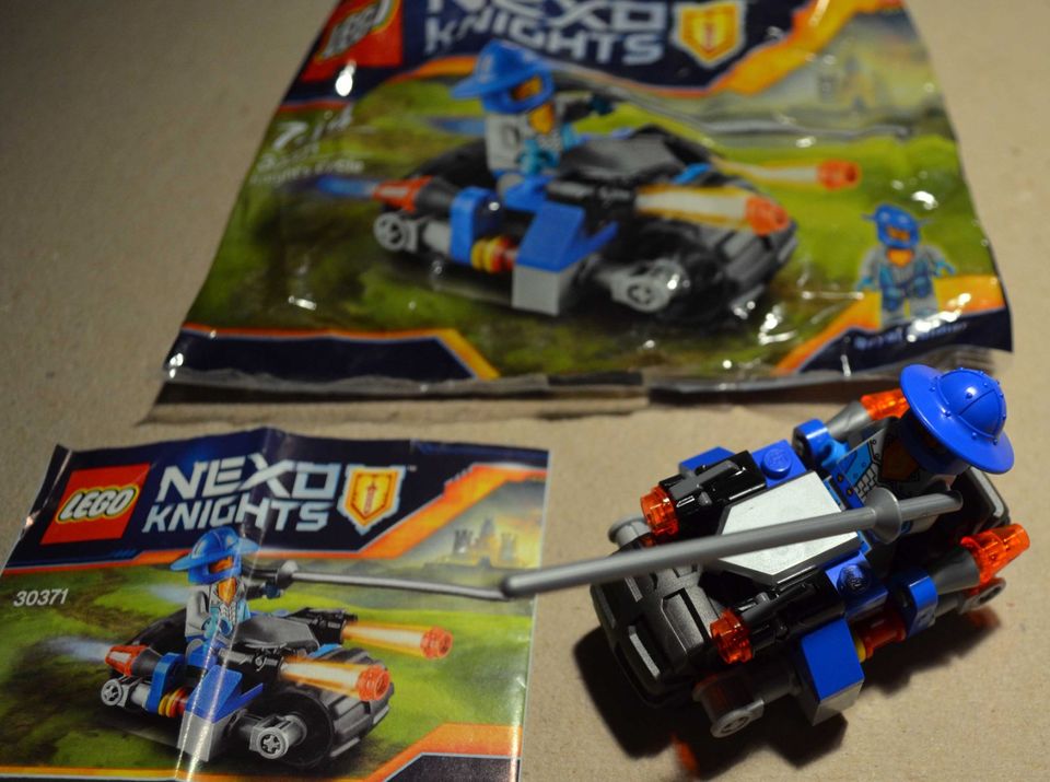 Lego 30371 Nexo Knights Polybag Set Knight's Cycle, Vollständig ! in Dresden