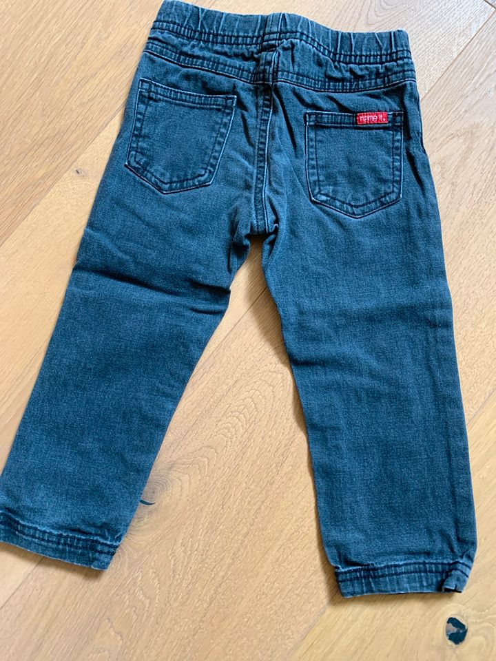 Jeans dünn 92 in Landau in der Pfalz