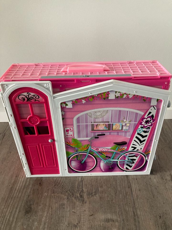 Barbie +Zubehör,Haus in Rieste