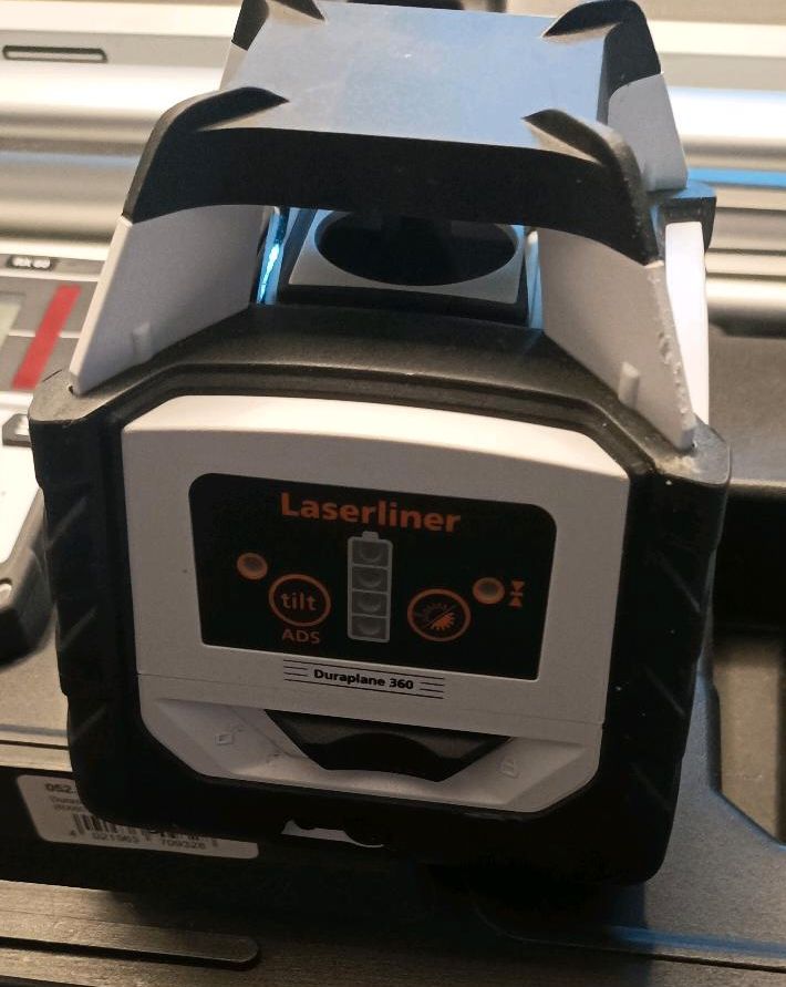 Nivelliergerät Laserliner Duraplane 360 in Büren