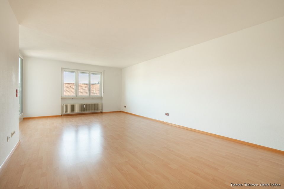 2,5-Zimmerwohnung in zentraler Lage von Bad Säckingen zu vermieten | ca. 76 qm | Balkon & Kellerraum in Bad Säckingen