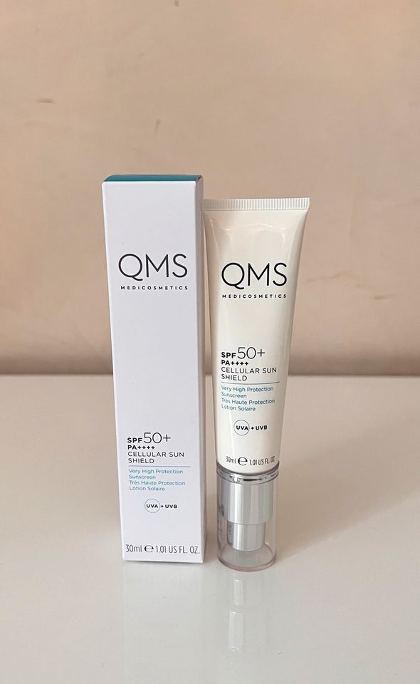 QMS Cosmetics Gesicht Set mit Tasche in München