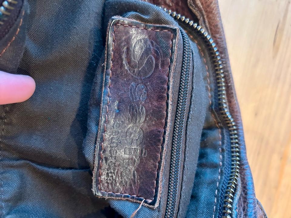 Leder-Handtasche von Sacha – mit schöner Patina, ohne Makel in Königswinter
