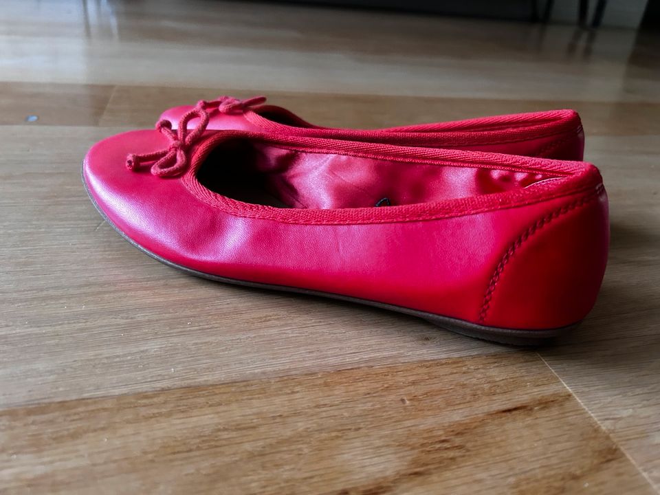 Ballerinas rot gr. 39 Schuhe Pumps in Mönchengladbach