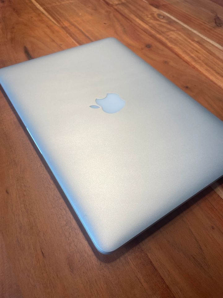 MacBook Pro Retina 13“ (Ende 2012) mit OVP in Düsseldorf