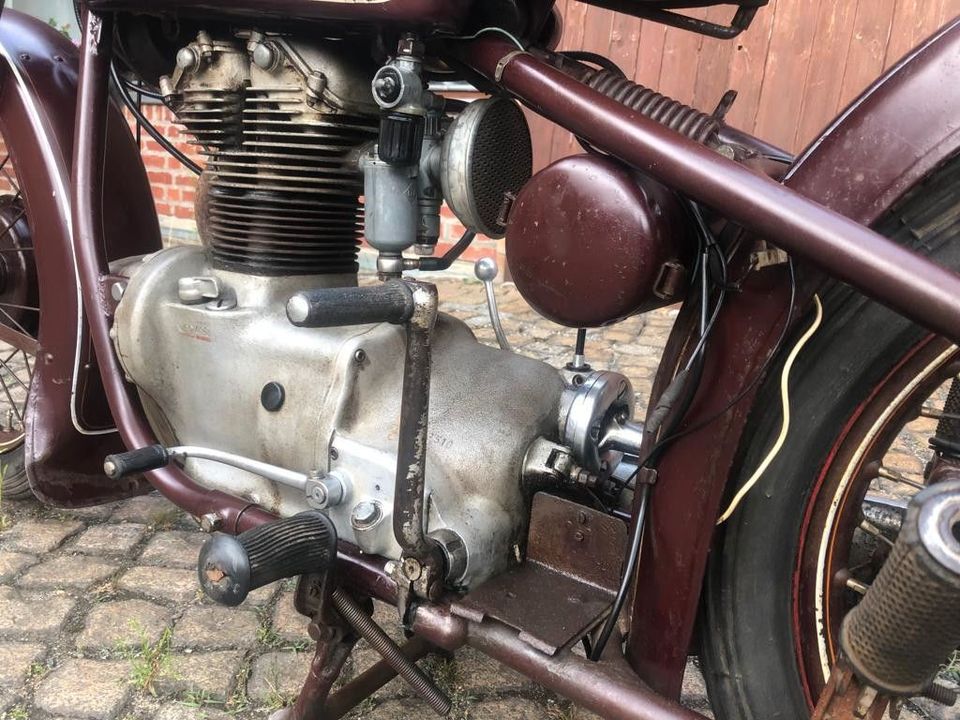 Simson AWO 425 T original Lack  maron Exportmodell in Dresden