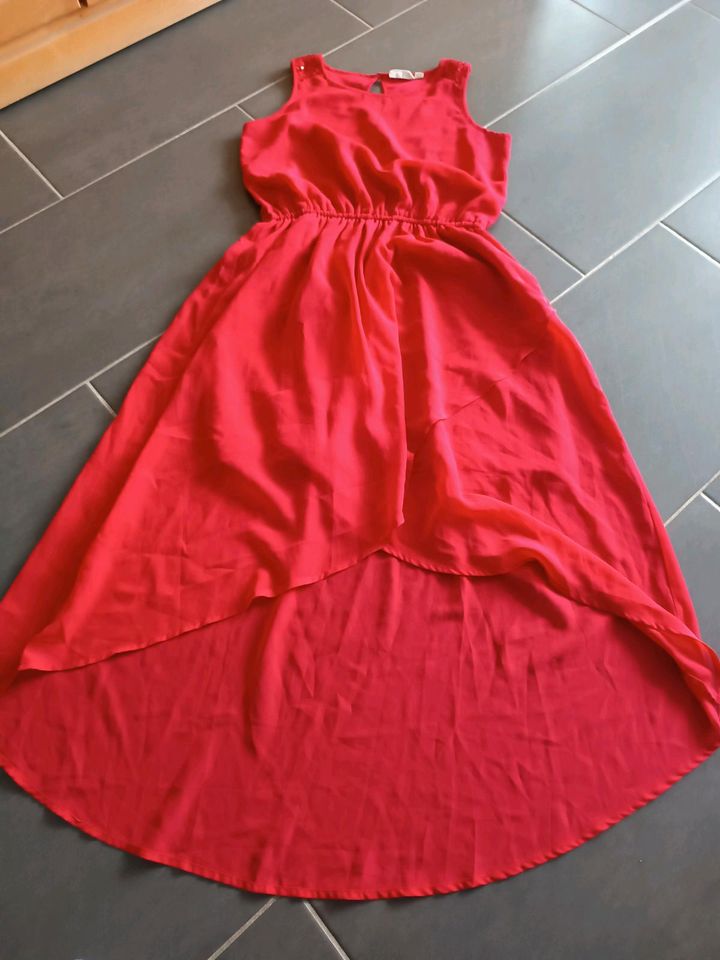 KappAhl festliches Kleid Drehkleid Chiffon rot Pailletten 164 neu in Eisenach