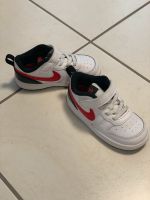 Nike Sneakers Größe 25 Frankfurt am Main - Rödelheim Vorschau