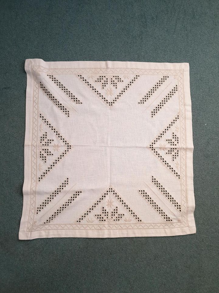 Tischdecke 70x74cm Hardanger in Dorum