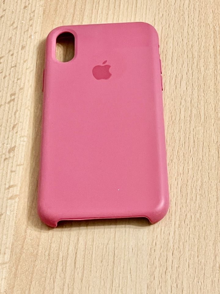 Apple iPhone XS Silikonhülle pink in Beverungen
