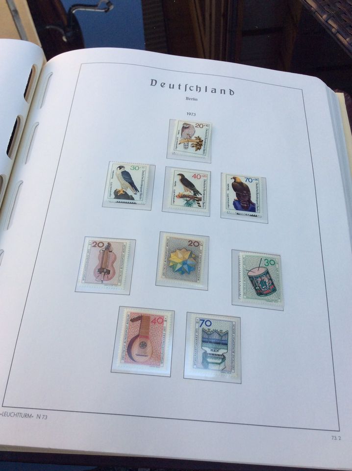 Berlin Briefmarken Sammlung 1971-1990 postfrisch Vordruckalbum in Denkte