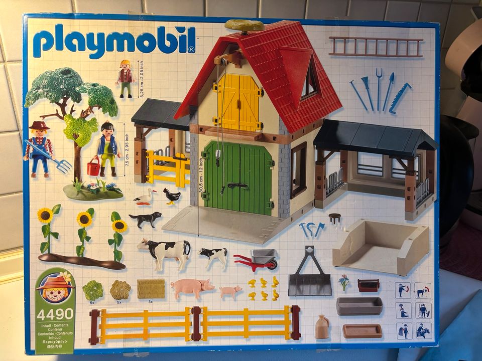 Playmobil großer Bauernhof 4490 in Maintal