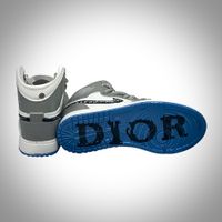 Mini Sneaker Keychain mit Box I Jordan 1 High xDior I NEU Kr. München - Ottobrunn Vorschau