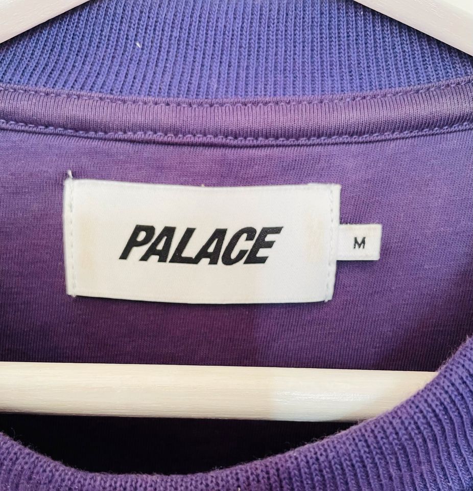 Palace Crewneck Outliner MIT Pullover Sweater Gr. M in Leipzig