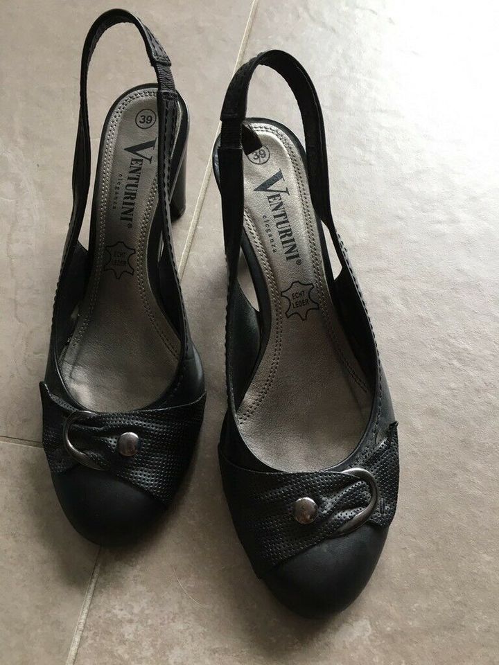 Sandalen/ offene Pumps/Damenschuh Gr 39 inkl Karton- Tausche in Ladbergen