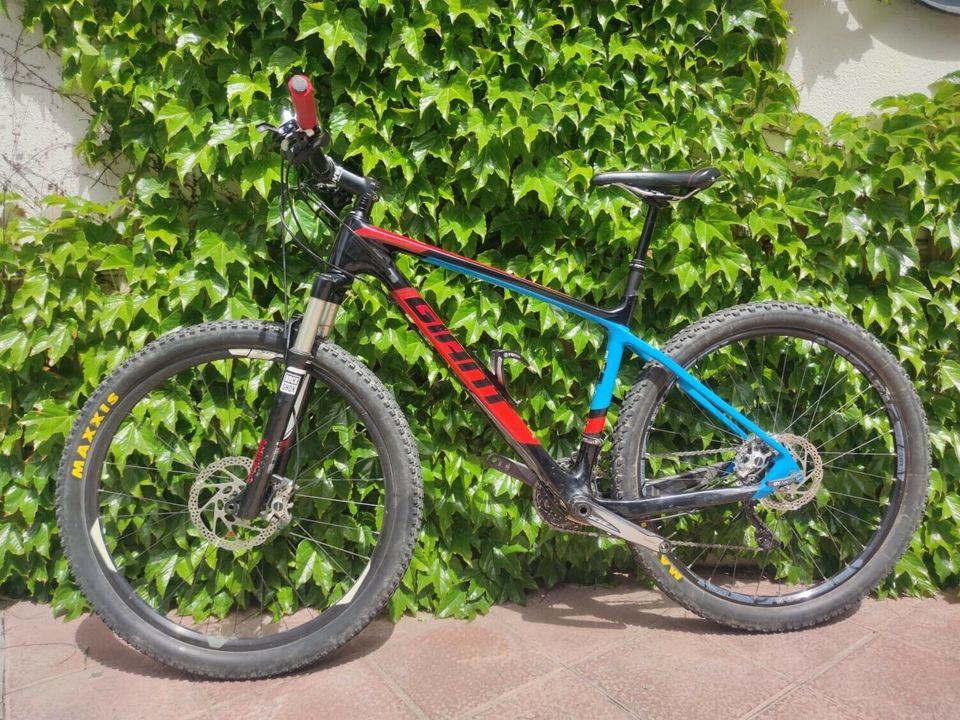 Giant xtc Advanced Carbon Mountainbike 27,5“ in Bremerhaven