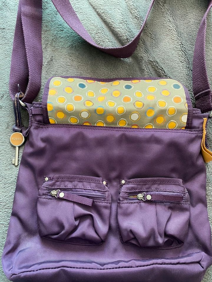 Fossil Damen-Handtasche, Aubergine, ca. 29 x 32 ca.  wie NEU in Bielefeld