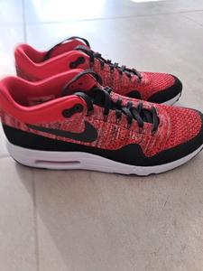 Nike air max 1 ultra 2.0 flyknit university red hot sale