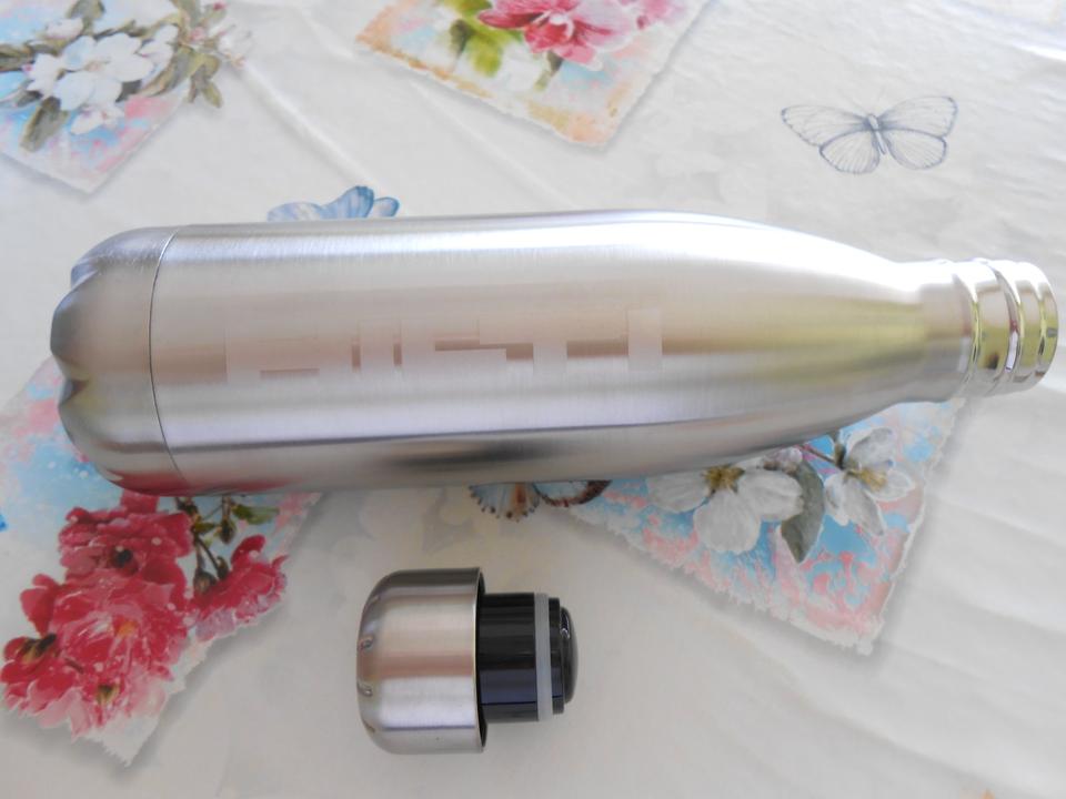 Verkaufe eine Original Hilti Trinkflasche aus Edelstahl NEU in Bad Hersfeld