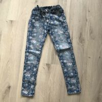 Jeans Prenatal 7 -8 Blumenmuster Stuttgart - Möhringen Vorschau